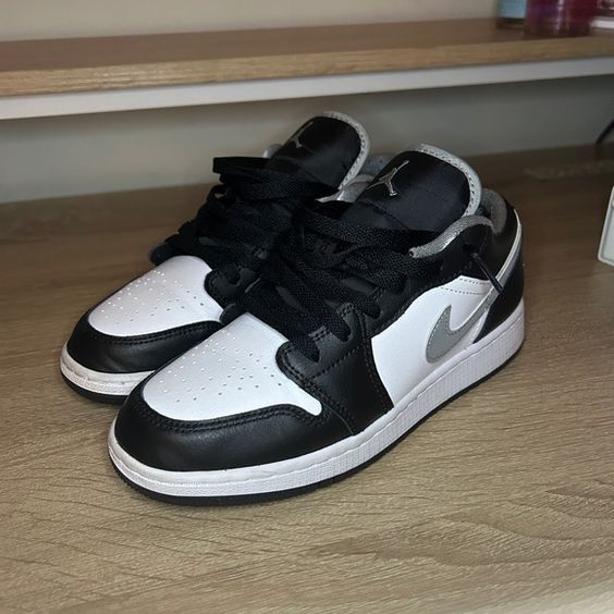 Jordan Max