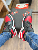 Jordan Preto/Vermelho